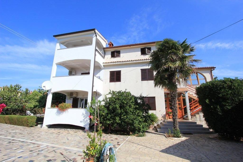 Apartments Anita Pomer Exterior foto